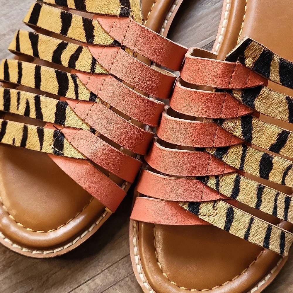Crown Vintage Animal Print Cow Hair and Coral Leather Sandal Slides, 7.5 - Picture 4 of 11